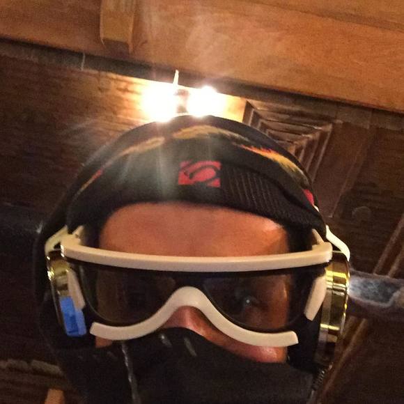 Meet your Posher, Bruce - Picture 1 of 1